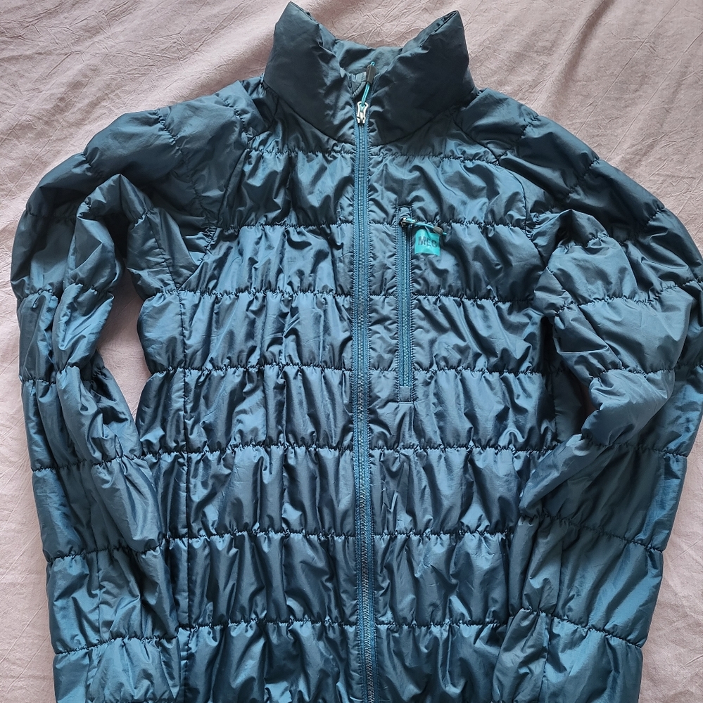 MED, Mountain Equipment Co-op insulated jacket, women's med
